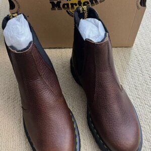 Pirmoloft  DR. MARTENS 2976 BEX Grizzly CHEASEA BOOT in Dark Brown MSRP$210